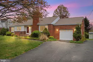 826 Van Buren St, Herndon, VA 20170 - Photo 4