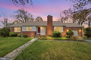 826 Van Buren St, Herndon, VA 20170 - Photo 2