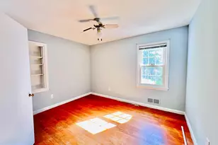 826 Van Buren St, Herndon, VA 20170 - Photo 20