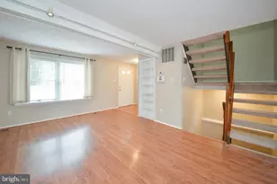 2331 Middle Creek Ln, Reston, VA 20191 - Photo 6