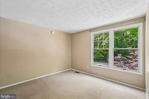 2331 Middle Creek Ln, Reston, VA 20191 - Photo 36