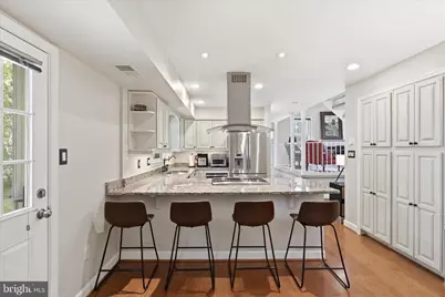 12014 Trossack Road, Herndon, VA 20170 - Photo 10