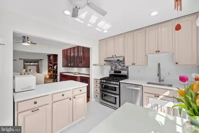 5510 Conistone Court, Burke, VA 22015 - Photo 6