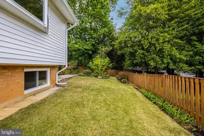 8712 Piccadilly Place, Springfield, VA 22151 - Photo 54