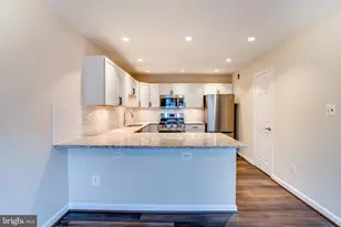 4307 Chariot Ct, Fairfax, VA 22030 - Photo 18