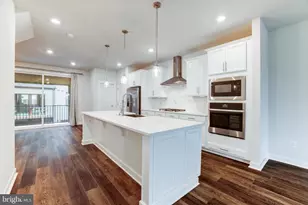 13036 Hattontown Square, Herndon, VA 20171 - Photo 22