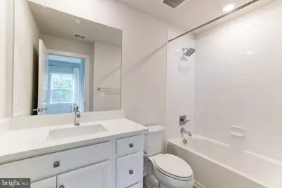 13036 Hattontown Square, Herndon, VA 20171 - Photo 44