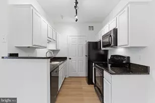 1580 Spring Gate Dr., McLean, VA 22102 - Photo 8