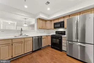 12249 Fairfield House Dr, Fairfax, VA 22033 - Photo 12