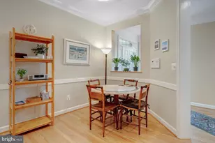 1925 Logan Manor Dr, Reston, VA 20190 - Photo 18