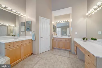1925 Logan Manor Drive, Reston, VA 20190 - Photo 24