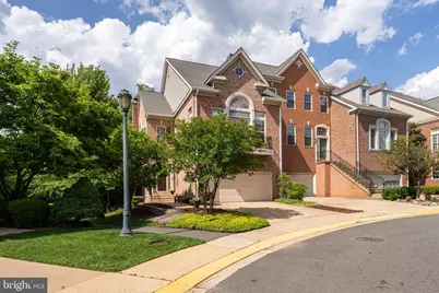 1925 Logan Manor Drive, Reston, VA 20190 - Photo 2