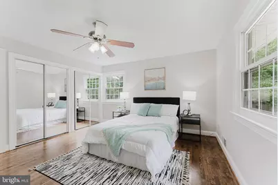 5034 Portsmouth Road, Fairfax, VA 22032 - Photo 6