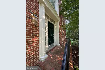 7429 Seneca Ridge, McLean, VA 22102 - Photo 2