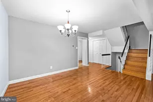 6018 Timber Hollow Ln, Springfield, VA 22152 - Photo 4