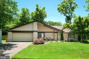 8633 Reseca Ln, Springfield, VA 22152 - Photo 1