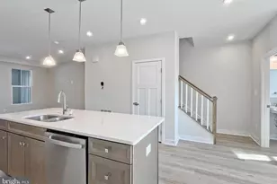4456 Sulford Ter, Chantilly, VA 20151 - Photo 16