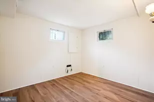 2405 Phillips Dr, Alexandria, VA 22306 - Photo 30