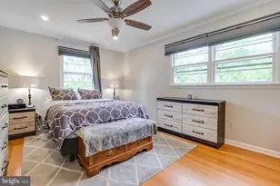 8513 Fairburn Dr, Springfield, VA 22152 - Photo 16
