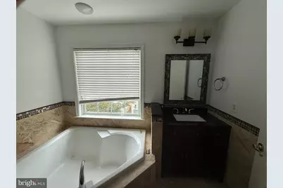 2833 Grace Forest Place, Vienna, VA 22180 - Photo 22