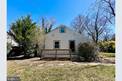 2127 Pimmit Drive, Falls Church, VA 22043 - Photo 2