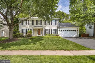 14392 Flourcastle Ct, Centreville, VA 20120 - Photo 4