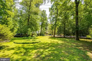 9216 Weant Dr, Great Falls, VA 22066 - Photo 8