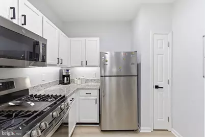 1700 Lake Shore Crest Drive #33, Reston, VA 20190 - Photo 14