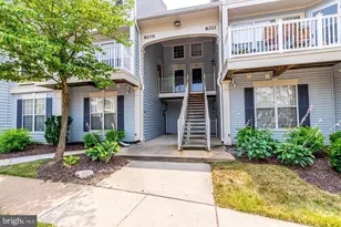 8209 Crossbrook Ct, Lorton, VA 22079 - Photo 2