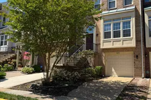 6618 Thurlton Dr, Alexandria, VA 22315 - Photo 1