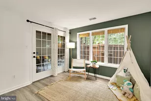 4024 Heatherstone Ct, Fairfax, VA 22030 - Photo 10