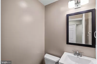 14894 Lambeth Square, Centreville, VA 20120 - Photo 14