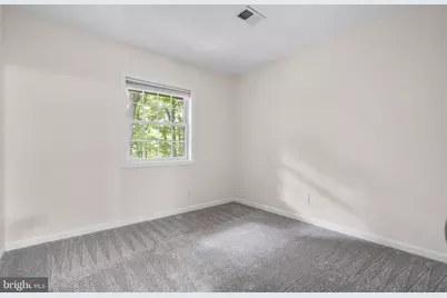 14894 Lambeth Square, Centreville, VA 20120 - Photo 22
