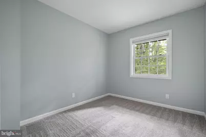 14894 Lambeth Square, Centreville, VA 20120 - Photo 18