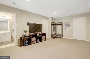 6138 Cinnamon Ct, Alexandria, VA 22310 - Photo 52