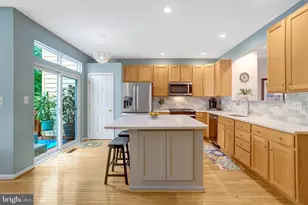 6138 Cinnamon Ct, Alexandria, VA 22310 - Photo 10