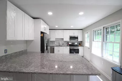 4918 Althea Drive, Annandale, VA 22003 - Photo 2