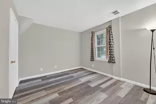 7601 Tiverton Dr, Springfield, VA 22152 - Photo 2