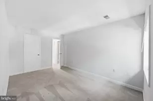 1558 Northgate Square, Reston, VA 20190 - Photo 16
