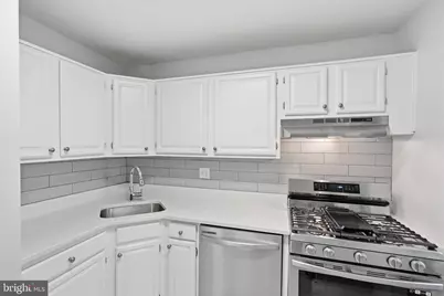1558 Northgate Square #32B, Reston, VA 20190 - Photo 6