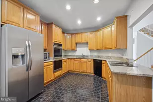 8544 Westown Way, Vienna, VA 22182 - Photo 8