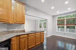 8544 Westown Way, Vienna, VA 22182 - Photo 10