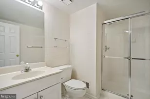 8544 Westown Way, Vienna, VA 22182 - Photo 26