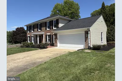 9926 Tartan Court, Vienna, VA 22181 - Photo 2