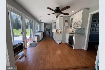 9926 Tartan Court, Vienna, VA 22181 - Photo 14