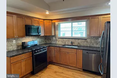 3601 S 14th Street S, Alexandria, VA 22302 - Photo 16