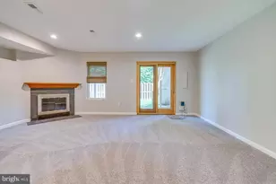 13696 Wildflower Ln, Clifton, VA 20124 - Photo 6