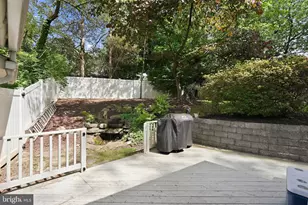 6817 Valley Brook Dr, Falls Church, VA 22042 - Photo 28