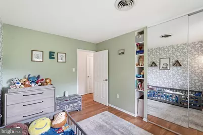 6817 Valley Brook Drive, Falls Church, VA 22042 - Photo 18