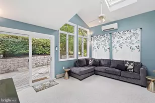 6817 Valley Brook Dr, Falls Church, VA 22042 - Photo 6
